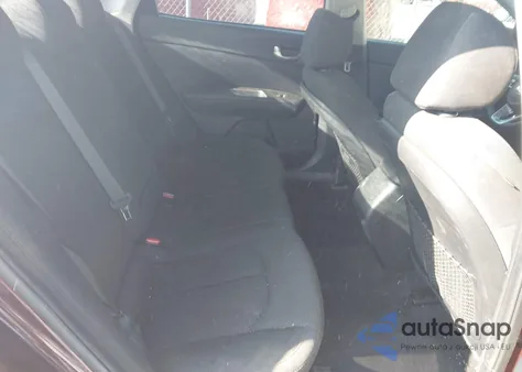 2019 Kia Optima Lx from USA, damaged, VIN 5XXGT4L39KG362445